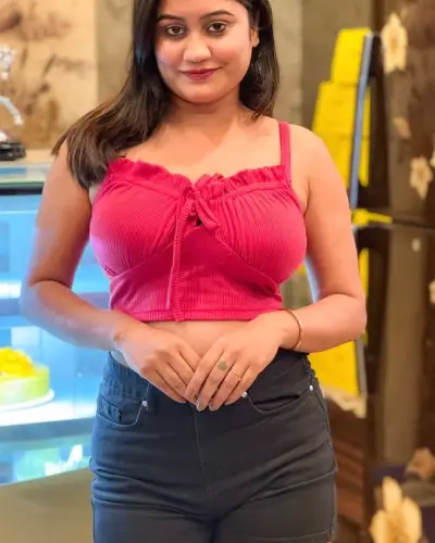 Call Girls Thaltej Chokdi