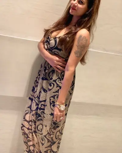 Thaltej Chokdi Escort
